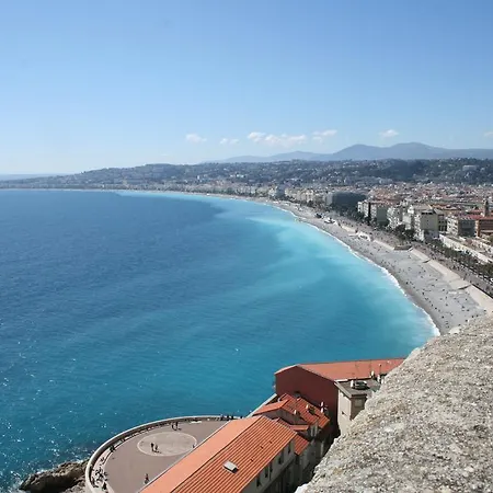 Un Appart En Ville *